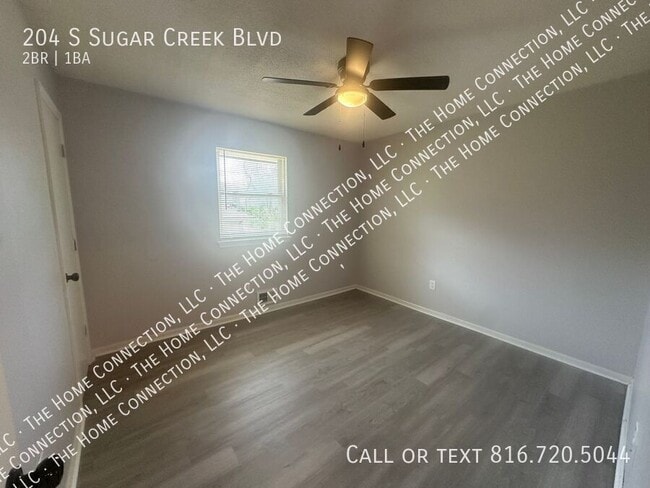 Building Photo - 204 S Sugar Creek Blvd