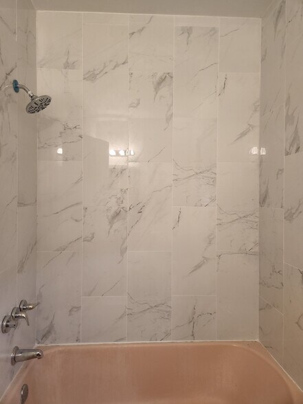 Building Photo - 1922 Taylor St