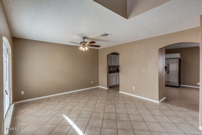 Building Photo - 12233 Iverson Ct