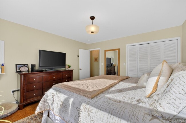 Building Photo - 34 Twin Lakes Rd