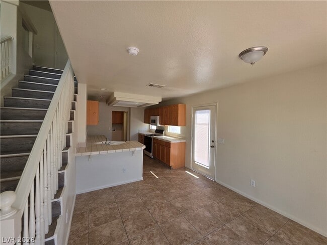 Building Photo - 8829 Cornwall Glen Ave
