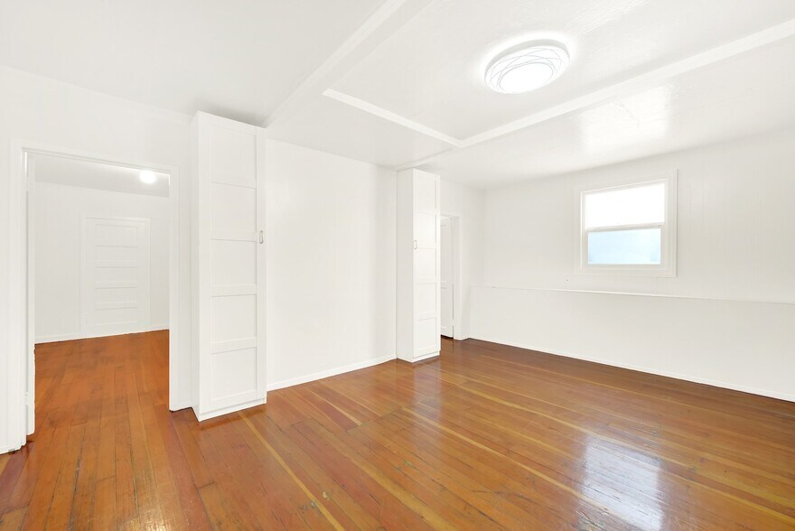 Building Photo - 519 Virginia St