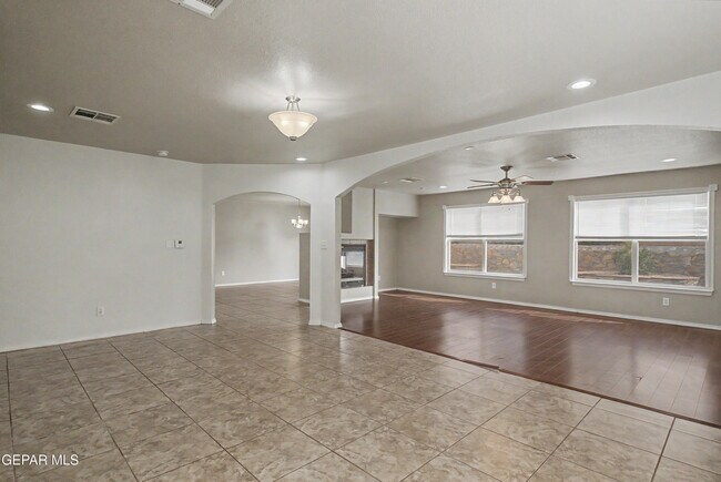 Building Photo - 12741 Tierra Monje Ln