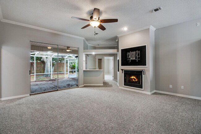 Building Photo - 404 Ridge Wood Cir