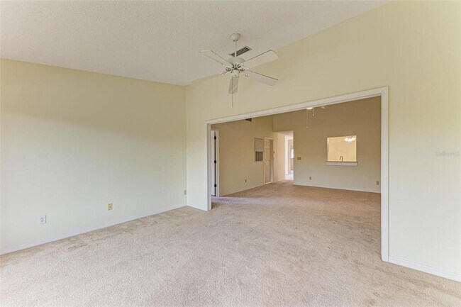 Building Photo - 5612 Ashton Lake Dr