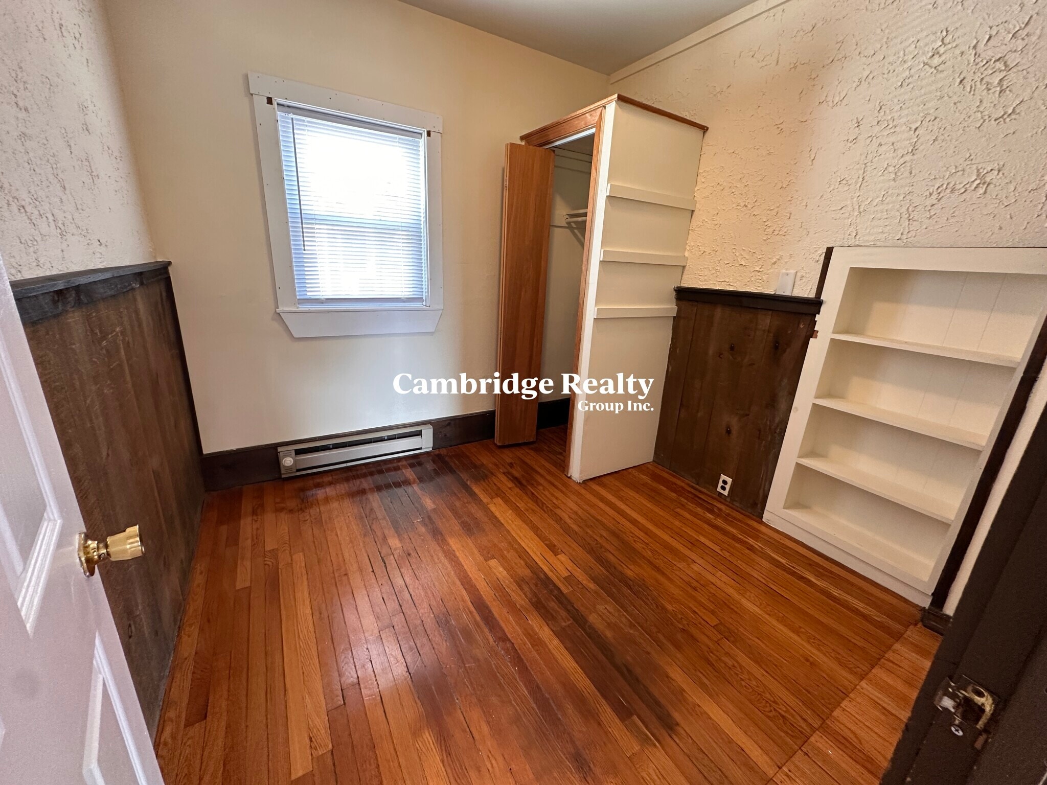 Building Photo - 549 Broadway