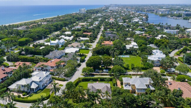 Building Photo - 1017 Tamarind Rd