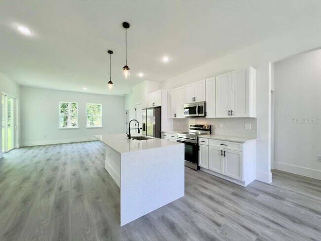 Building Photo - 15775 SW 59th Avenue Rd