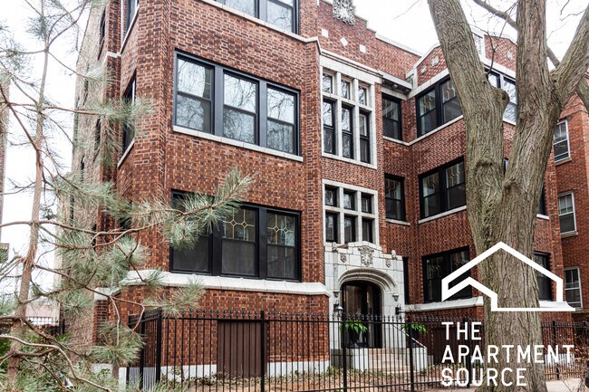 Building Photo - 1426 W Jonquil Terrace