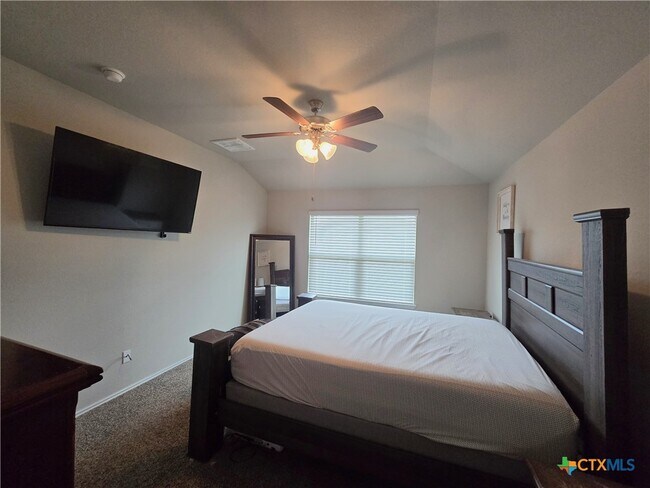Building Photo - 3061 Wigeon Wy
