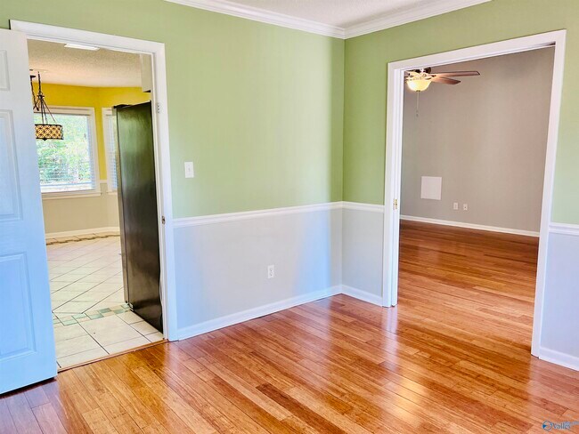Building Photo - 116 Bibb Dr