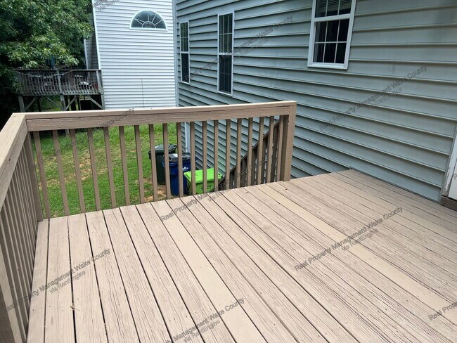 Building Photo - 2516 Farlow Gap Ln