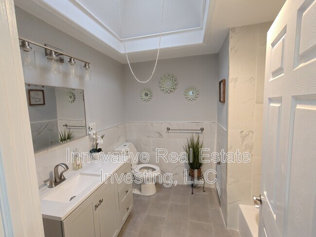 Building Photo - 2916 W Norris St