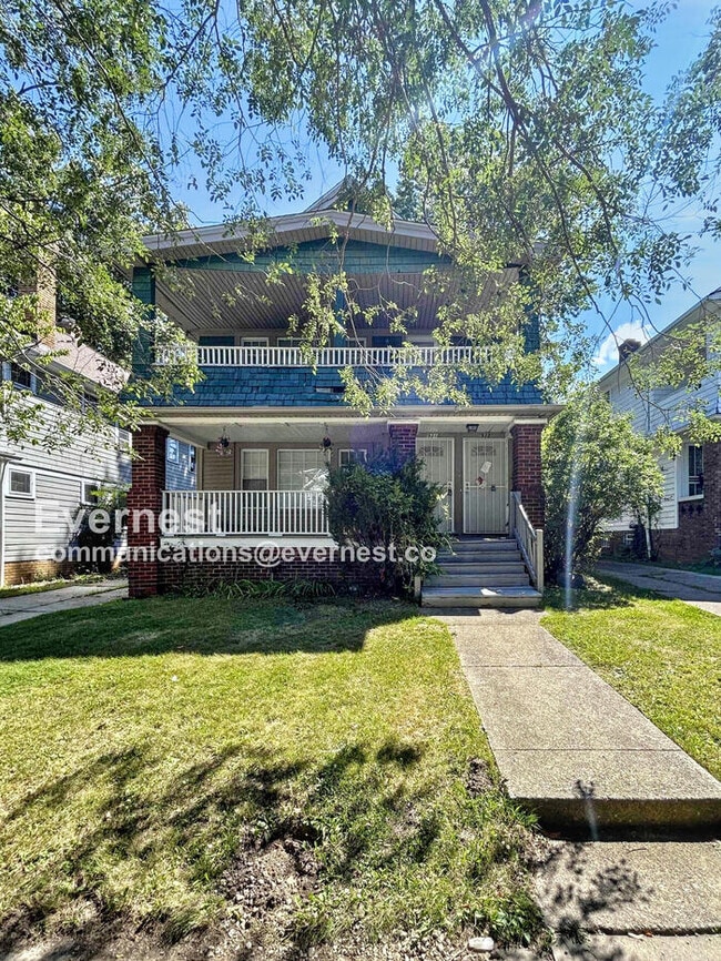Building Photo - 931 Helmsdale Rd