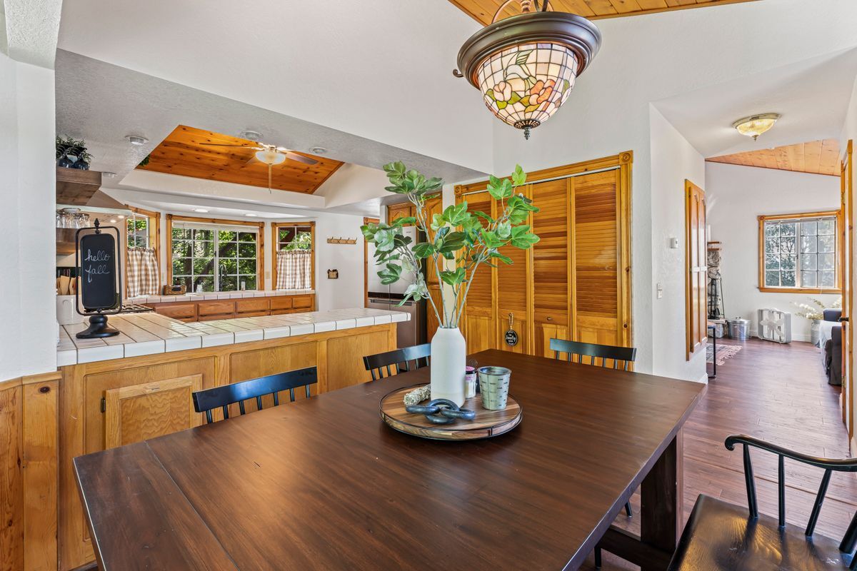 Building Photo - 31393 Lightfoot Way