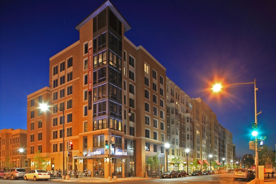 Primary Photo - Jefferson Marketplace