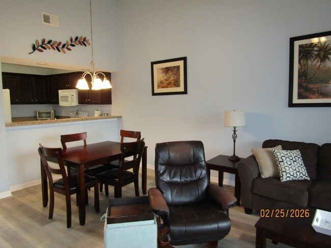 Building Photo - 144 Scotch Broom Dr