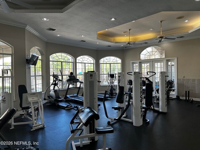 Building Photo - 13810 Sutton Park Dr N