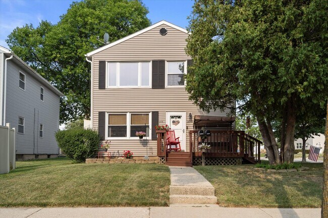 Primary Photo - 3857 S 48th St