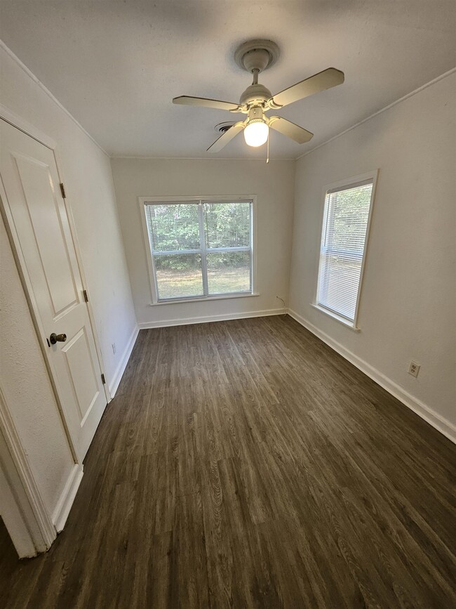 Building Photo - 2772 W Tharpe St