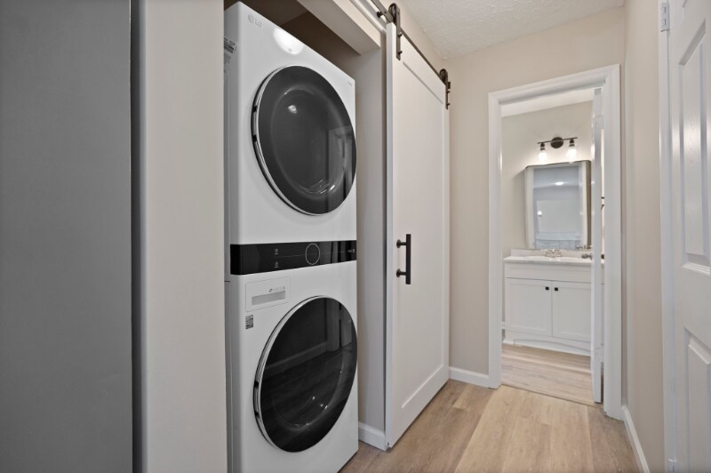 Building Photo - 85 Blue Heron Ct