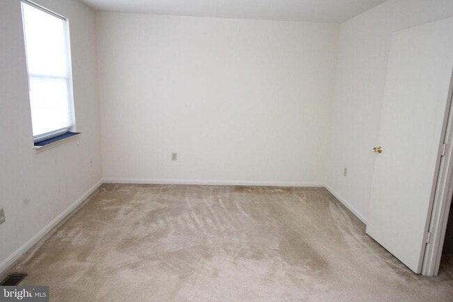 Building Photo - 4435 Eagle Ct