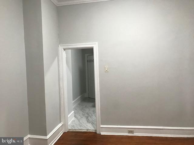 Building Photo - 423 S 15th St