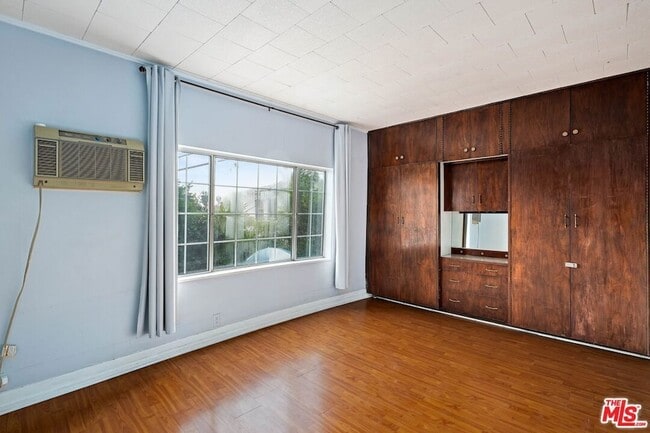 Building Photo - 2302 Berkeley Ave