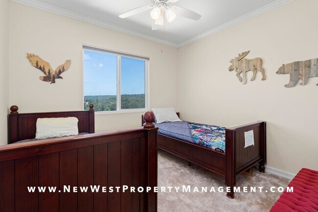 Building Photo - Renovated Carmel Valley 4 Bedroom at Costa...