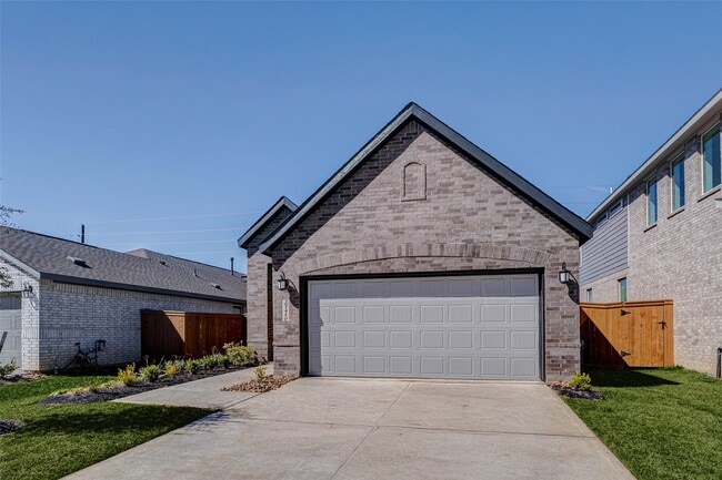 Building Photo - 27410 Sweetwater Bay Dr