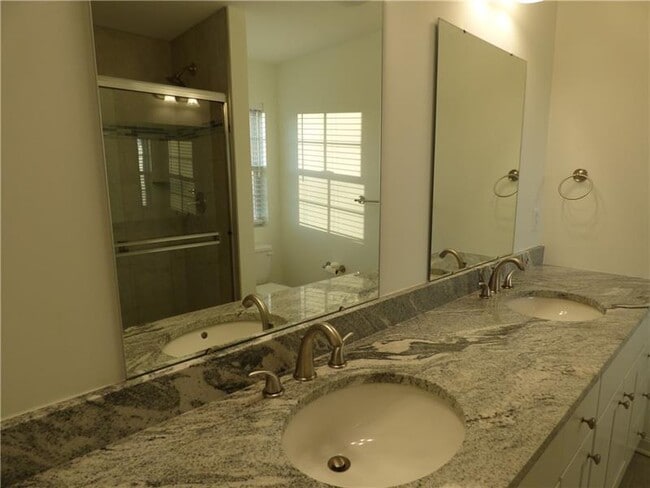 Building Photo - 307 Thurgood Dr