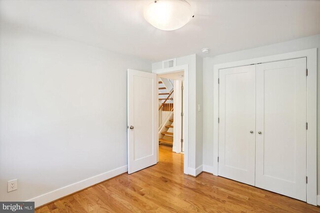 Building Photo - 8206 Stone Trail Dr