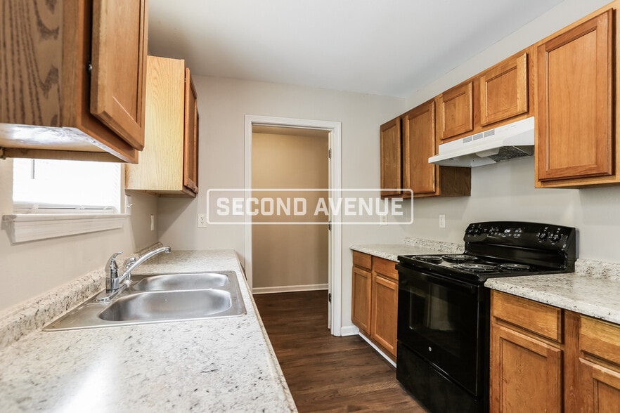 Building Photo - 1451 Pine Haskell Dr