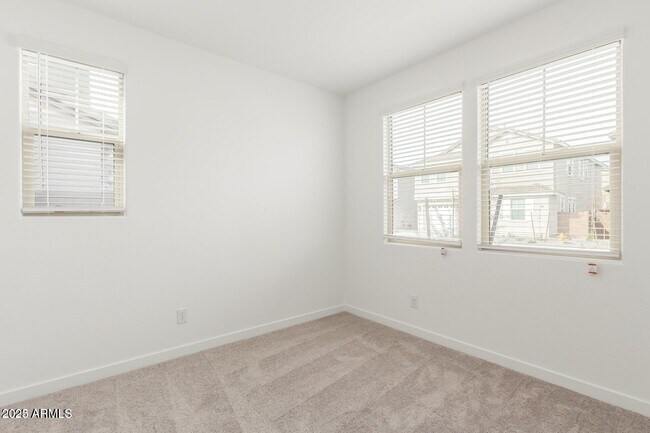 Building Photo - 2473 E Athena Ave