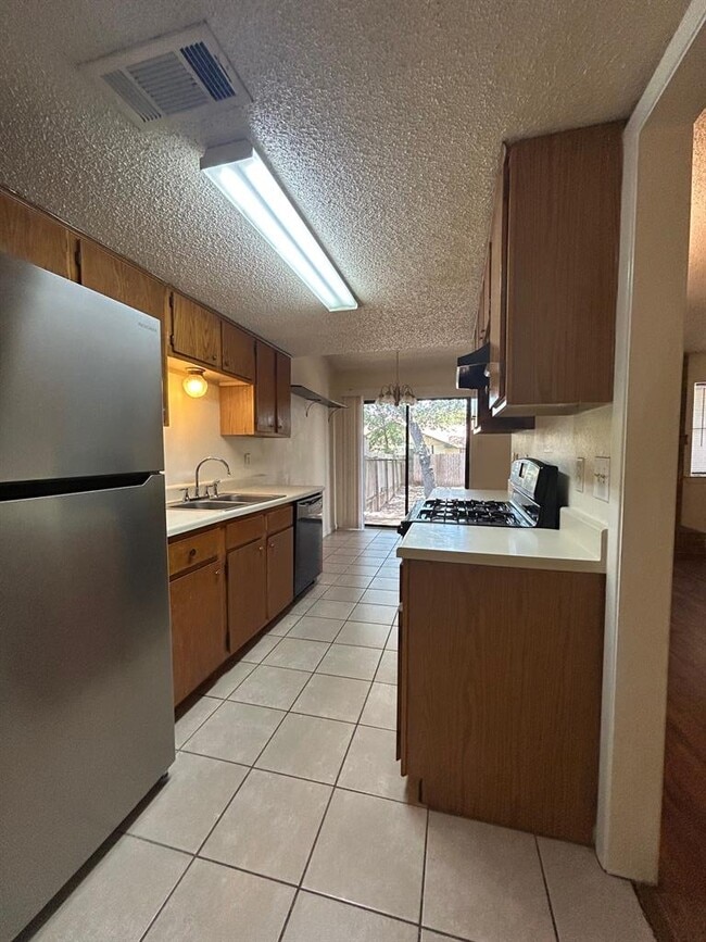 Building Photo - 2311 Whitlow Cove