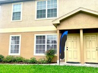 Building Photo - Condo Rental in Zephyrhills