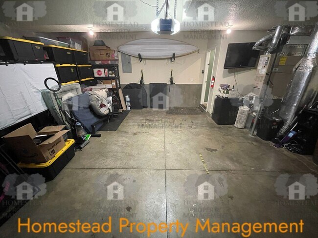 Building Photo - OUTSTANDING SOUTH SALEM LOCATION! HOME WITH A VIEW!