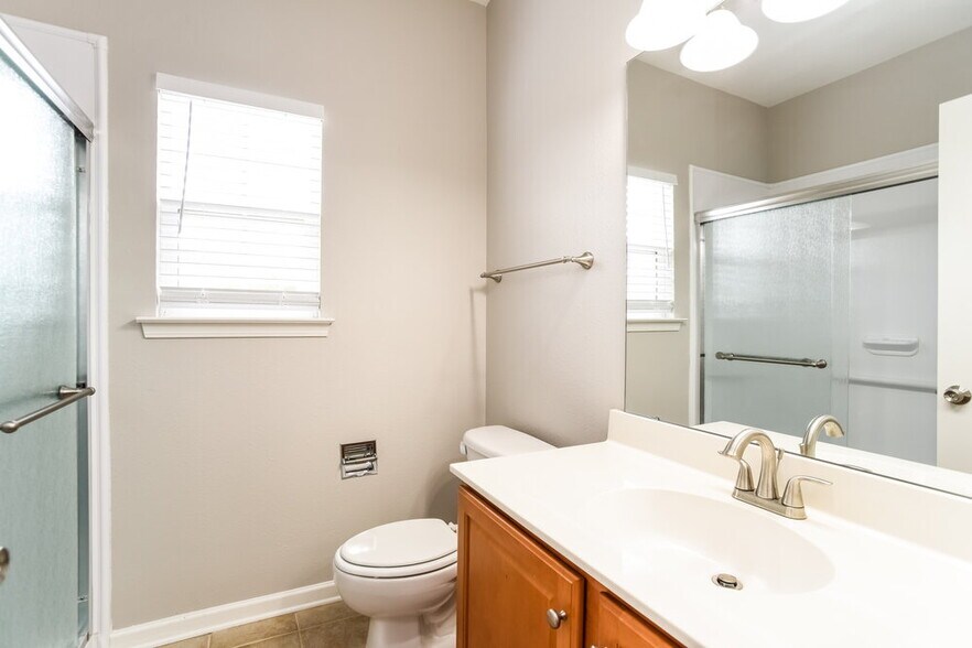 Building Photo - 13509 Quiet Stream Ct