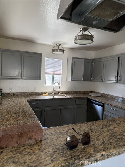 Building Photo - 2103 Harriman Ln