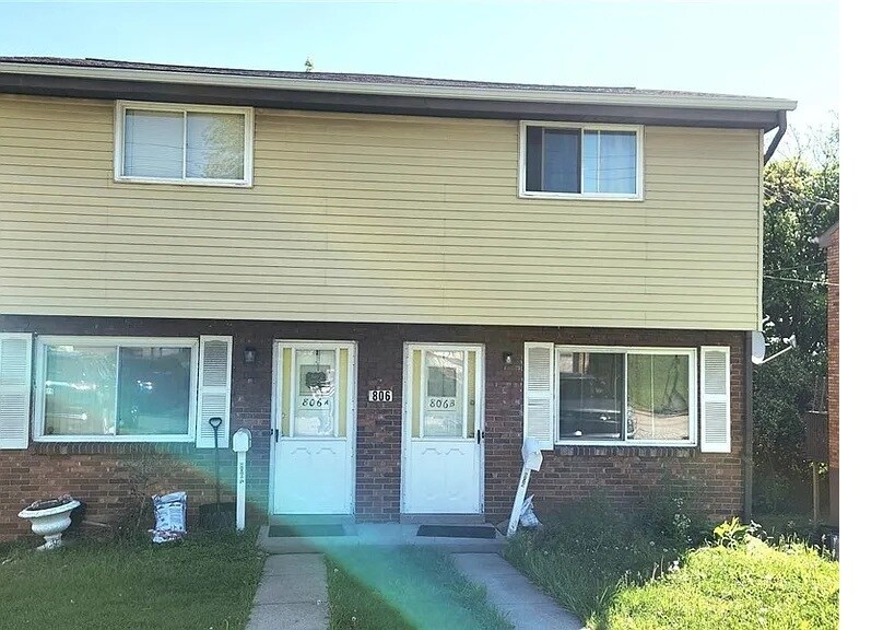 Front of the house - 806 Westbury Rd