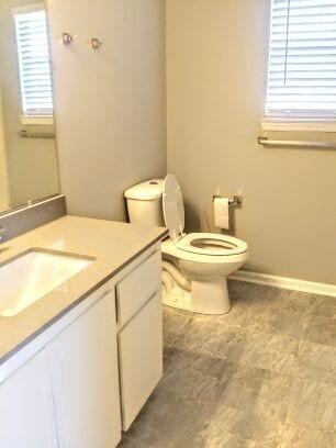 Building Photo - 10 Chamois Ct