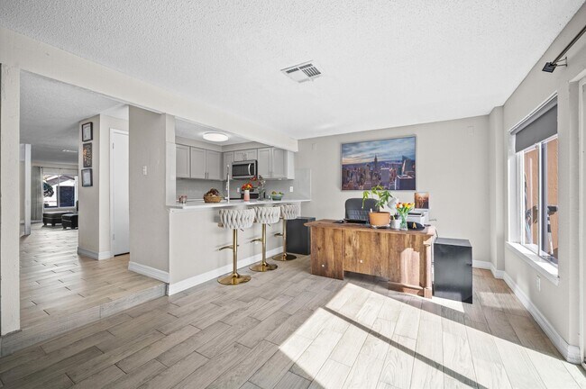 Building Photo - 6171 Dryad Dr
