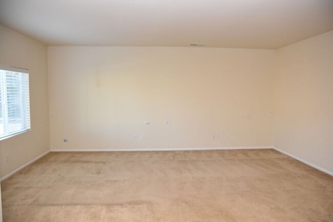 Building Photo - 18034 16th Ave Ct E
