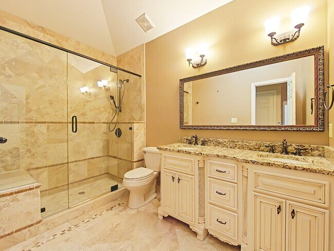 Building Photo - Lovely three bedroom home in Jones Creek!