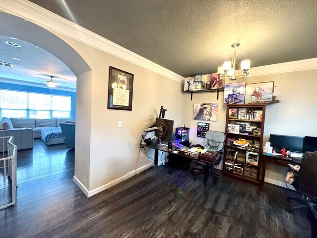 Building Photo - 3624 Horton Way