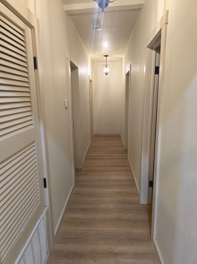 Building Photo - Wonderful in Waco!