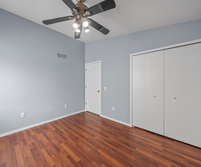 Building Photo - 1696 Reserve Ct