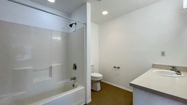 Building Photo - 3053 S Higuera St