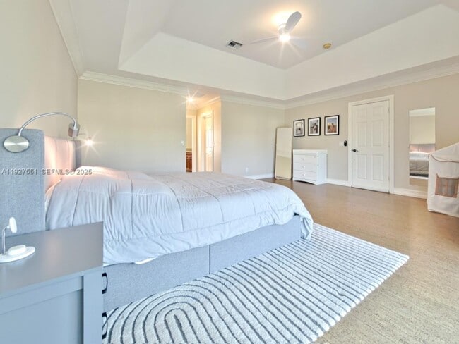 Building Photo - 1317 SW 23rd St