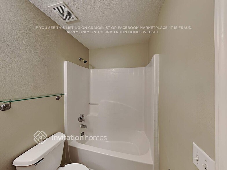 Building Photo - 5241 Silver Thistle Ln